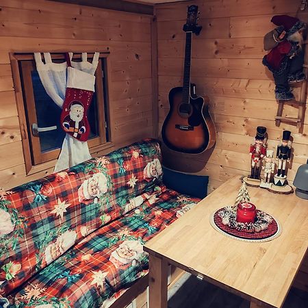 TeilhedeTiny House Des Bougnats别墅 外观 照片