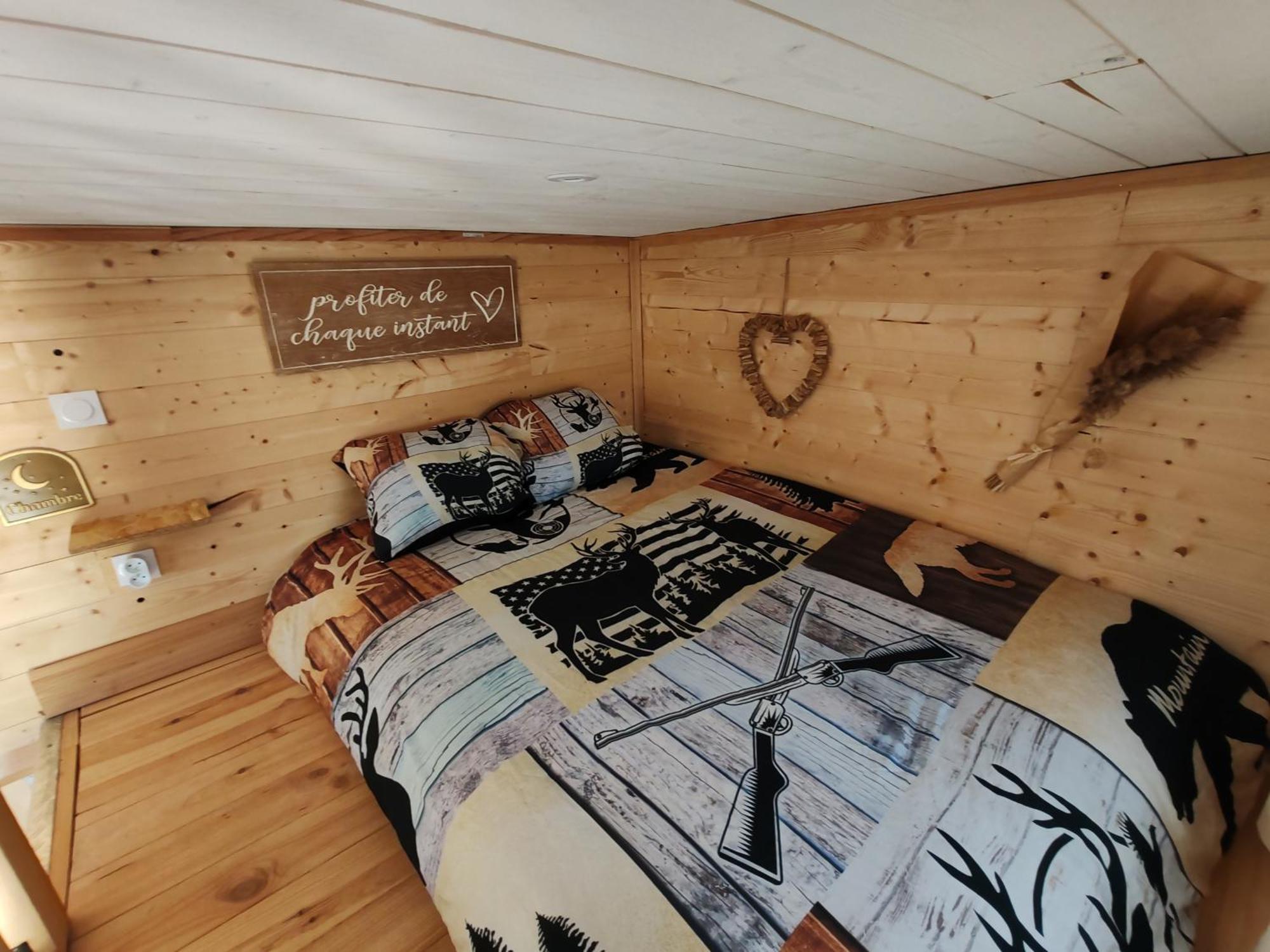 TeilhedeTiny House Des Bougnats别墅 外观 照片